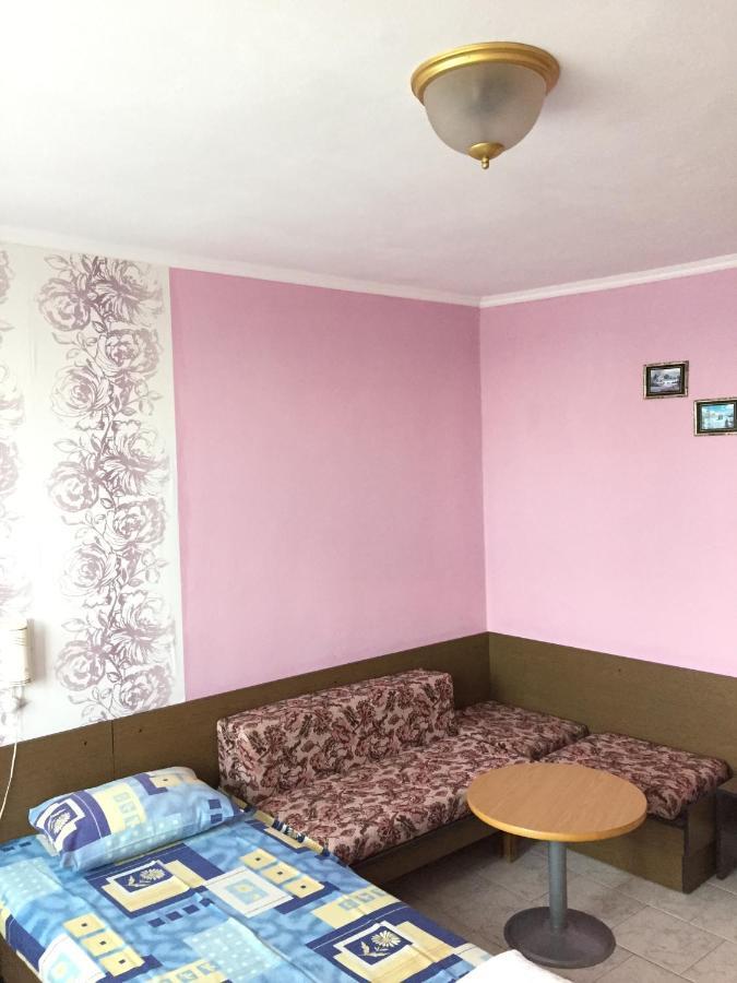 Yanis Guest House สวิติ วลัส ห้อง รูปภาพ